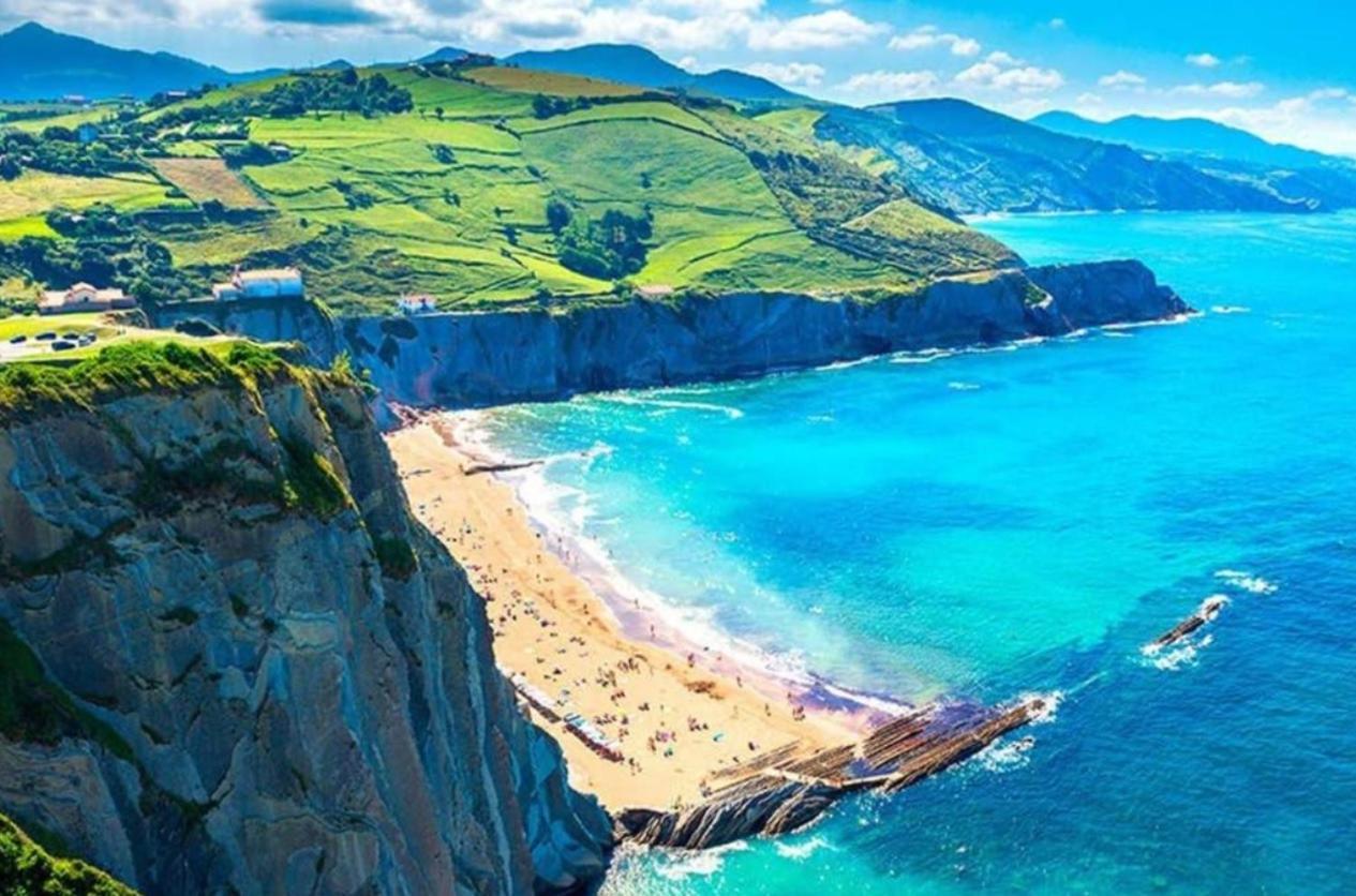 Апартаменты Zumaia Basque Alai Экстерьер фото